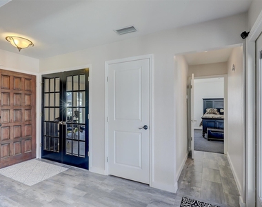 3913 Knob Hill Drive - Photo Thumbnail 34
