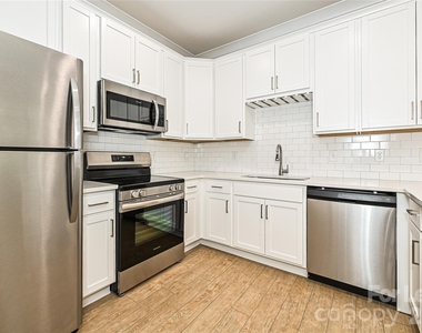 1714 Club Road - Photo Thumbnail 6