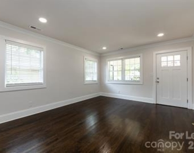 1704 Club Road - Photo Thumbnail 5