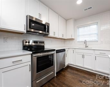 1704 Club Road - Photo Thumbnail 25