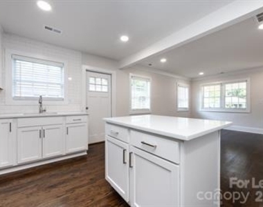 1704 Club Road - Photo Thumbnail 14