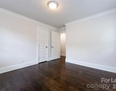 1704 Club Road - Photo Thumbnail 11