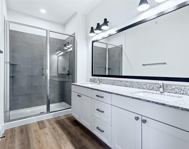 2906 Woodland Street - Photo Thumbnail 21
