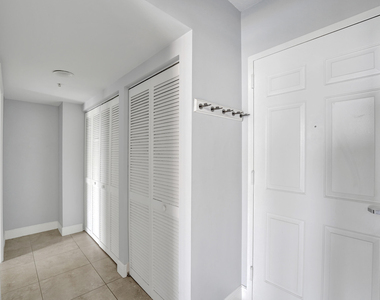 3020 Ne 32nd Avenue - Photo Thumbnail 16