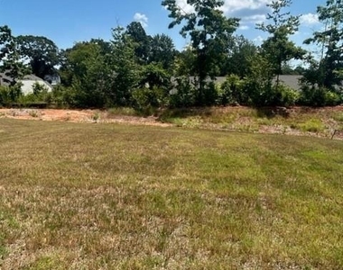 212 Brentwood Drive - Photo Thumbnail 20