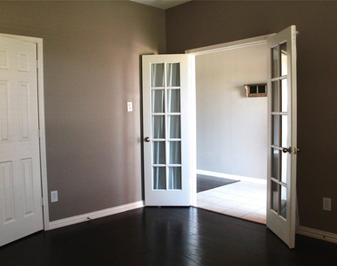 12401 Lonesome Pine Place - Photo Thumbnail 5
