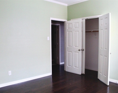 12401 Lonesome Pine Place - Photo Thumbnail 16