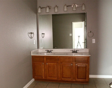 12401 Lonesome Pine Place - Photo Thumbnail 12
