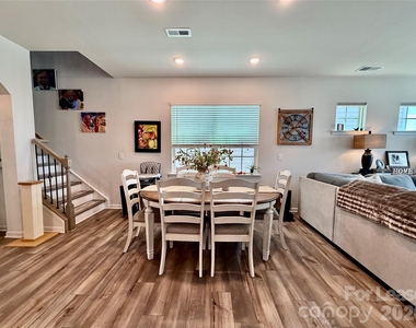 4540 Potters Wheel Drive - Photo Thumbnail 10