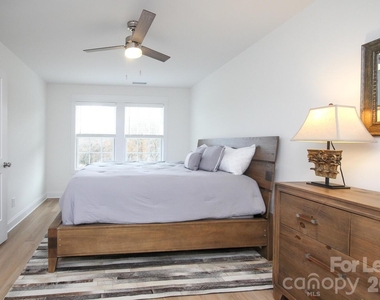 1090 Startown Road - Photo Thumbnail 24