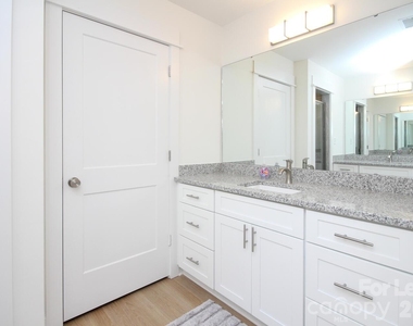 1090 Startown Road - Photo Thumbnail 27