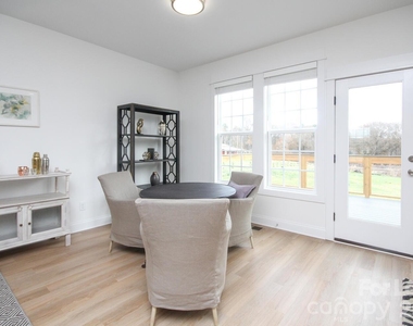 1090 Startown Road - Photo Thumbnail 9