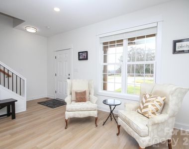 1090 Startown Road - Photo Thumbnail 4