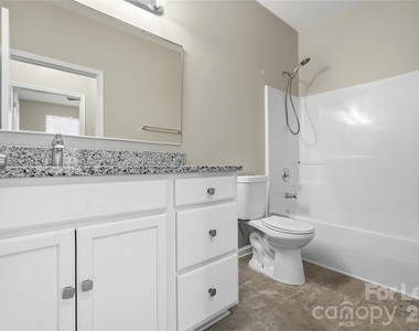 7329 Michaels Landing Drive - Photo Thumbnail 15