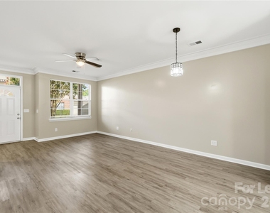 7329 Michaels Landing Drive - Photo Thumbnail 5