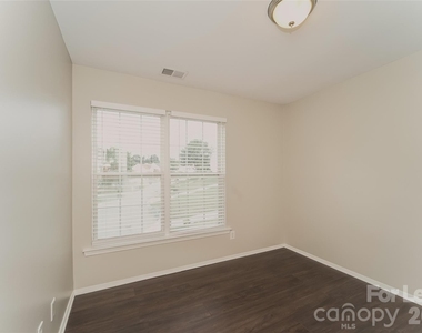 2045 Mallard Pine Court - Photo Thumbnail 10