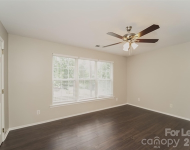 2045 Mallard Pine Court - Photo Thumbnail 7