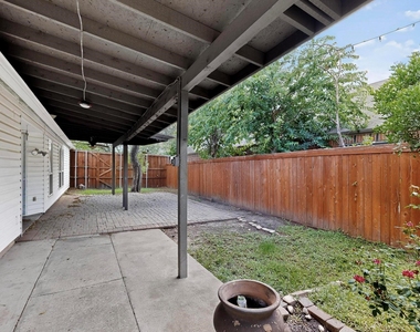936 Sugarberry Drive - Photo Thumbnail 14