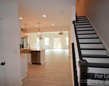 11816 Basking Drive - Photo Thumbnail 5