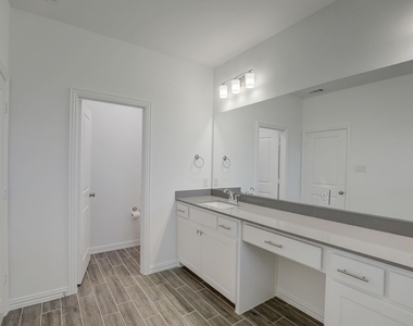 12928 Teton Street - Photo Thumbnail 29