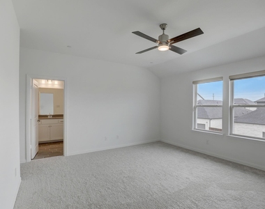 12928 Teton Street - Photo Thumbnail 25