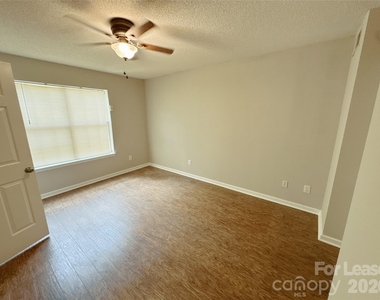 5745 Prescott Court - Photo Thumbnail 11