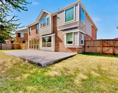 4304 Harpers Ferry Drive - Photo Thumbnail 34