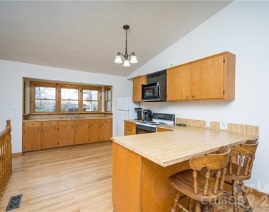 8502 Pine Lake Road - Photo Thumbnail 6