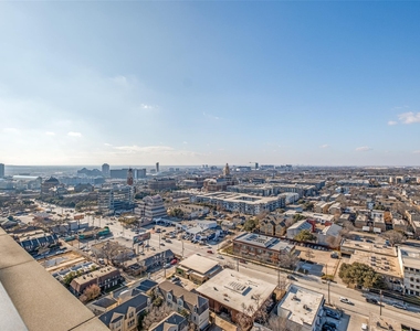 3611 Congress Avenue - Photo Thumbnail 11