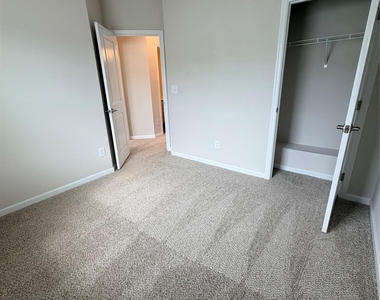 5056 Patton Drive - Photo Thumbnail 15