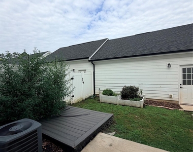 5056 Patton Drive - Photo Thumbnail 18