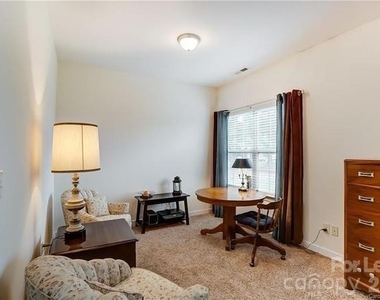 16718 Dolcetto Way - Photo Thumbnail 16