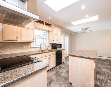 2035 2nd Street Nw - Photo Thumbnail 14
