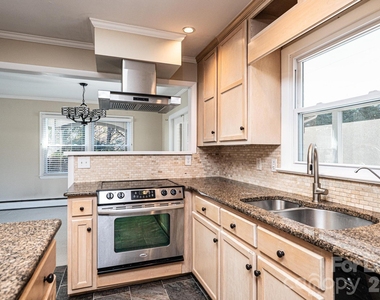 2035 2nd Street Nw - Photo Thumbnail 12