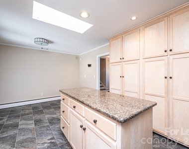 2035 2nd Street Nw - Photo Thumbnail 13