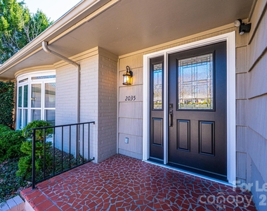 2035 2nd Street Nw - Photo Thumbnail 3