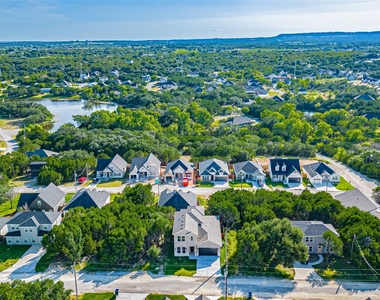 5702 Barkridge Drive - Photo Thumbnail 34