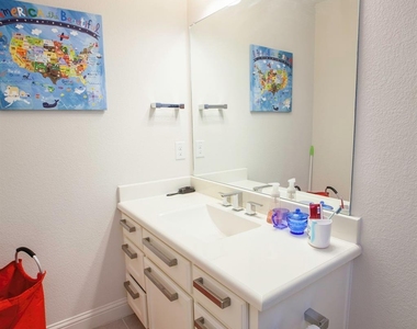 1614 Thoroughbred Lane - Photo Thumbnail 34