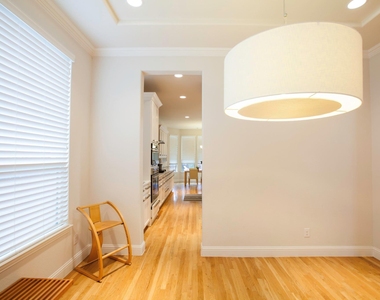1614 Thoroughbred Lane - Photo Thumbnail 7