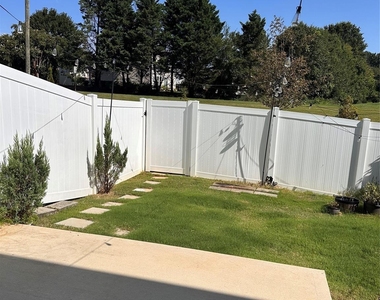 12828 Canton Side Avenue - Photo Thumbnail 22