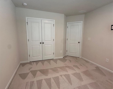 12828 Canton Side Avenue - Photo Thumbnail 18