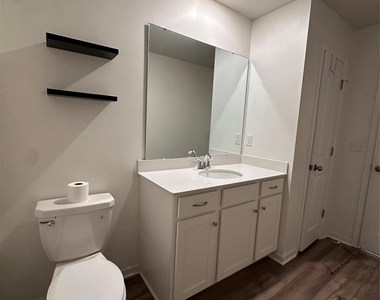 12828 Canton Side Avenue - Photo Thumbnail 21