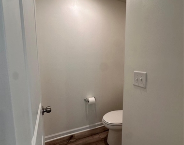 12828 Canton Side Avenue - Photo Thumbnail 14