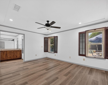 2516 Lawnview Drive - Photo Thumbnail 21