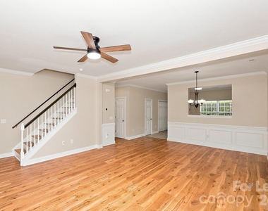 153 Forest Ridge Road - Photo Thumbnail 4