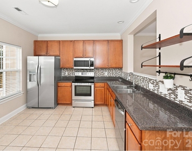153 Forest Ridge Road - Photo Thumbnail 6