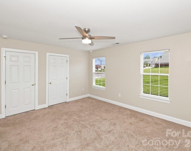 153 Forest Ridge Road - Photo Thumbnail 9