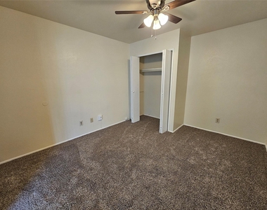 512 Chip Street - Photo Thumbnail 23