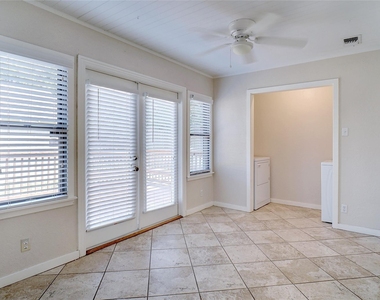 3201 Cockrell Avenue - Photo Thumbnail 30