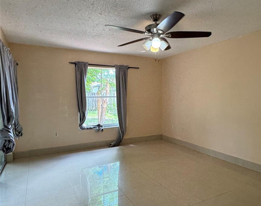 14332 Sw 163rd Street - Photo Thumbnail 21